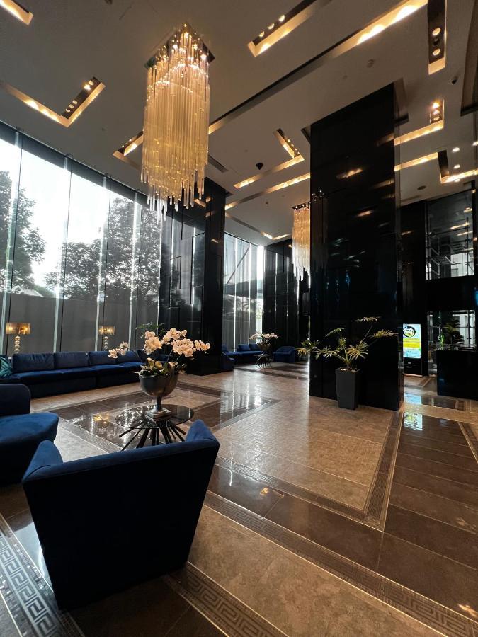 The Milano Residences Makati City Exterior photo
